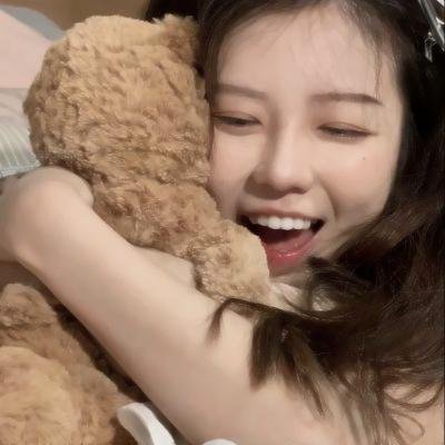早餐时女歌迷快闪