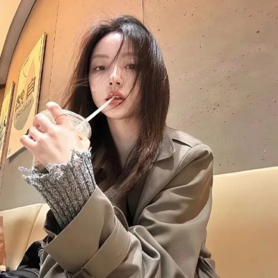 三条黑暗的街道